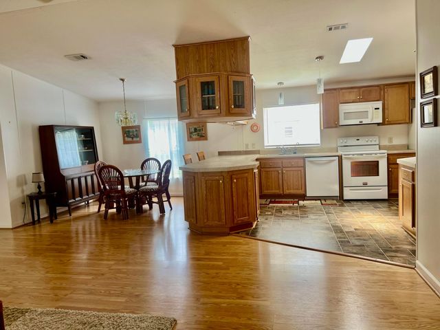 4541 NW 67th Place P-11, Coconut Creek, FL 33073