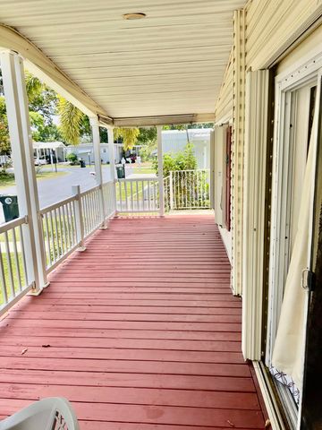 4541 NW 67th Place P-11, Coconut Creek, FL 33073