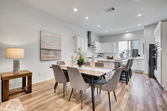 168 Sawbuck, Irvine, CA 92618