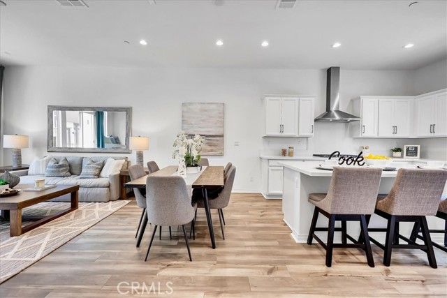 168 Sawbuck, Irvine, CA 92618