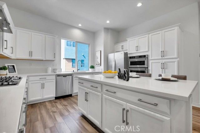 168 Sawbuck, Irvine, CA 92618