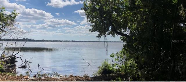 LAKE REEDY BOULEVARD N, Frostproof, FL 33843