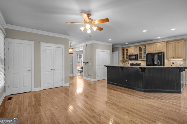 105 Apple Blossom Lane, Fayetteville, GA 30215