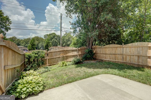 105 Apple Blossom Lane, Fayetteville, GA 30215