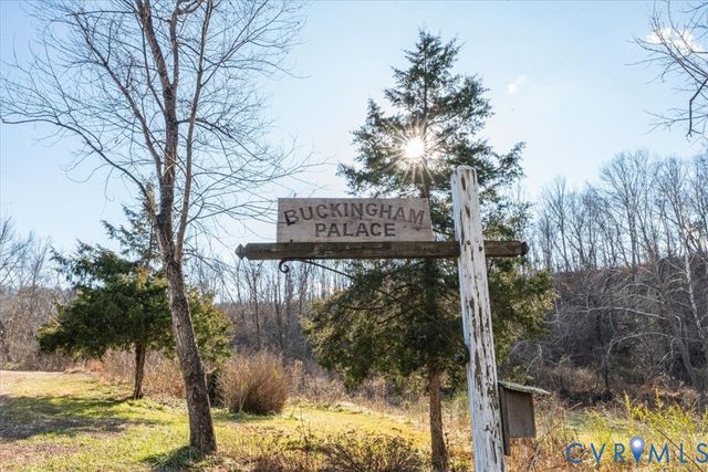 1208 Manteo Rd, Buckingham, VA 23921