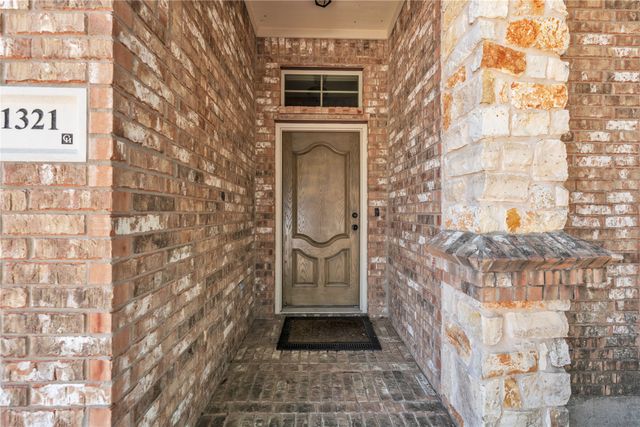 1321 Lauren Lane, Granbury, TX 76048