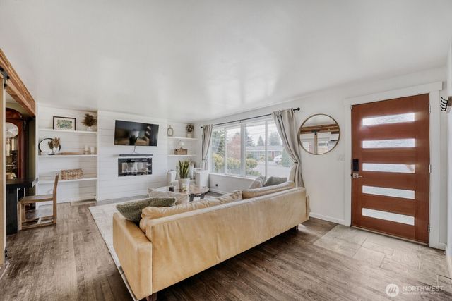 3400 NE 11th Street, Renton, WA 98056