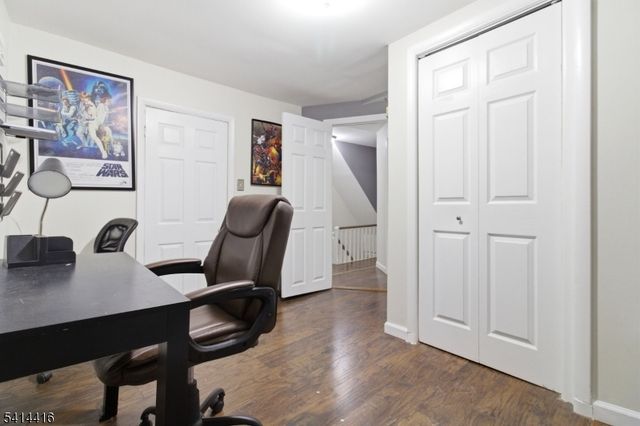 1922 Barnett St, Rahway City, NJ 07065