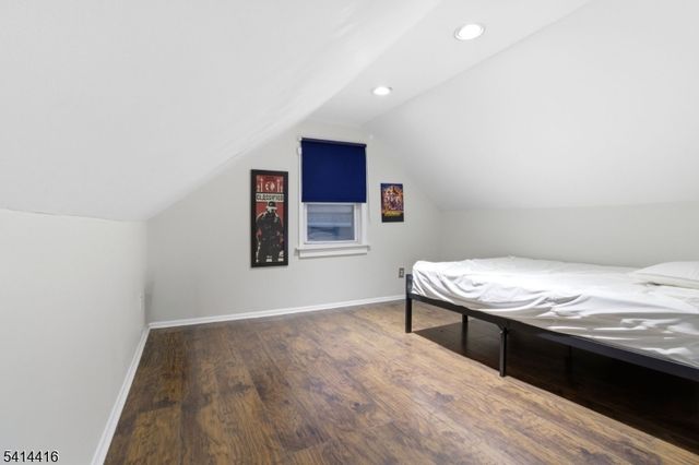 1922 Barnett St, Rahway City, NJ 07065