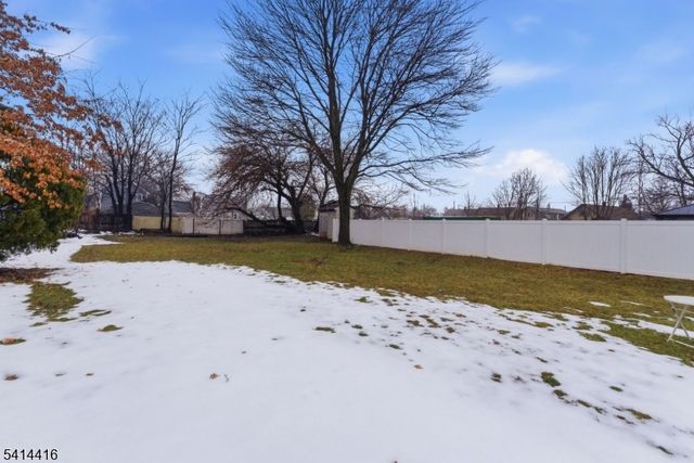 1922 Barnett St, Rahway City, NJ 07065