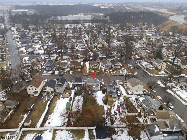 1922 Barnett St, Rahway City, NJ 07065