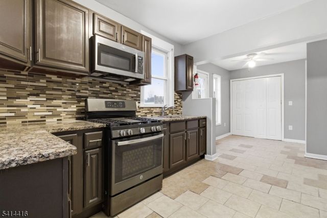 1922 Barnett St, Rahway City, NJ 07065