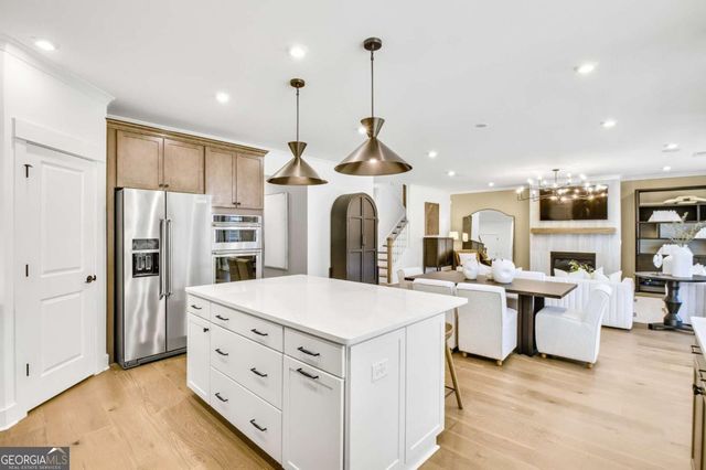 232 Rockledge Bend, Powder Springs, GA 30127