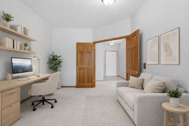 9225 Medicine Lake Road 309B, Golden Valley, MN 55427