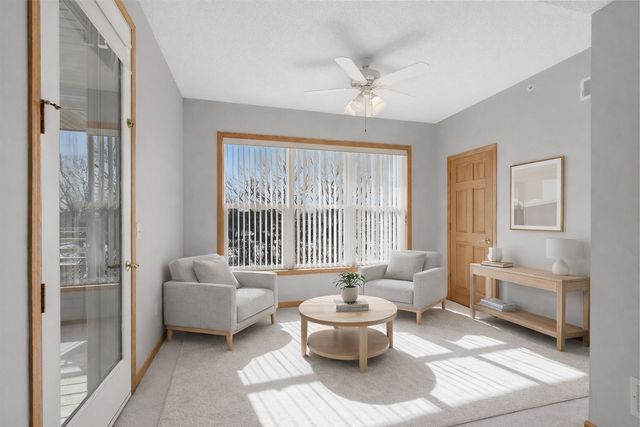 9225 Medicine Lake Road 309B, Golden Valley, MN 55427