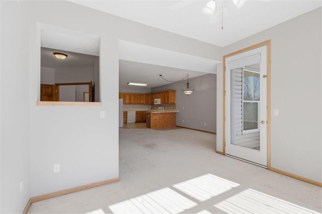 9225 Medicine Lake Road 309B, Golden Valley, MN 55427