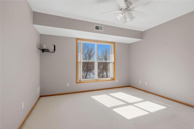 9225 Medicine Lake Road 309B, Golden Valley, MN 55427