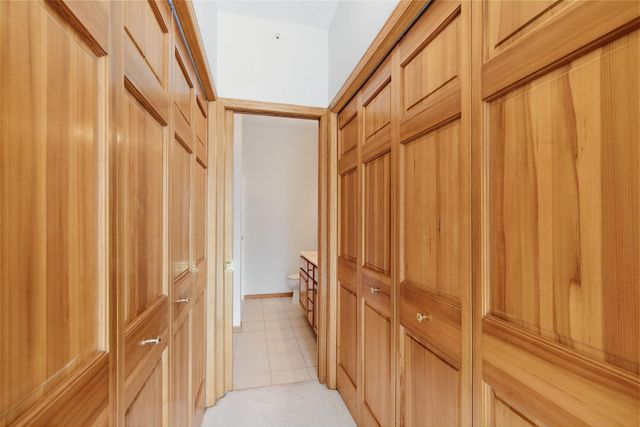 9225 Medicine Lake Road 309B, Golden Valley, MN 55427