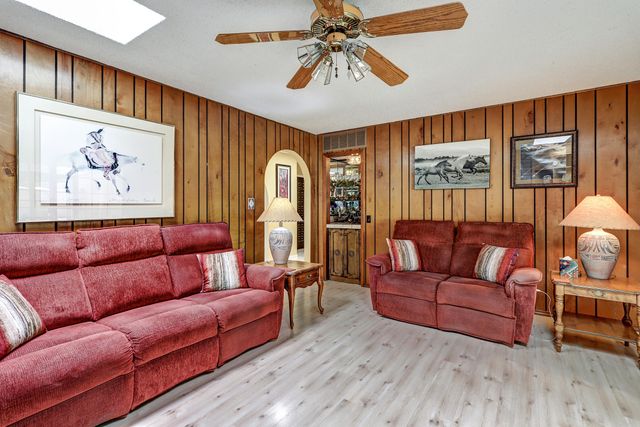 906 Santa Ana Avenue SE, Albuquerque, NM 87123