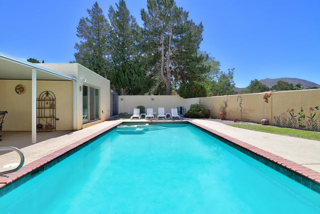 906 Santa Ana Avenue SE, Albuquerque, NM 87123