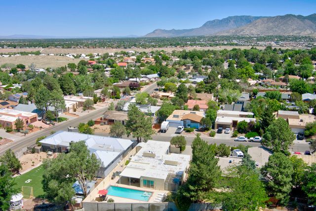 906 Santa Ana Avenue SE, Albuquerque, NM 87123