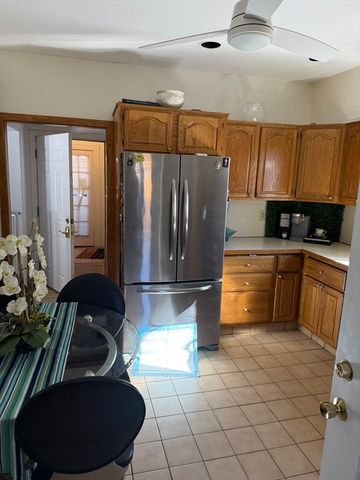 30 Valley St, Everett, MA 02149