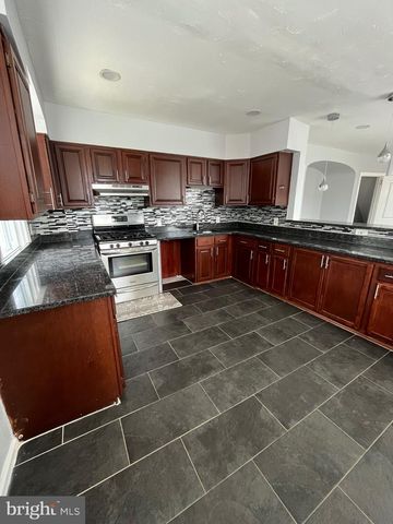 850 LONGSHORE AVE, Philadelphia, PA 19111