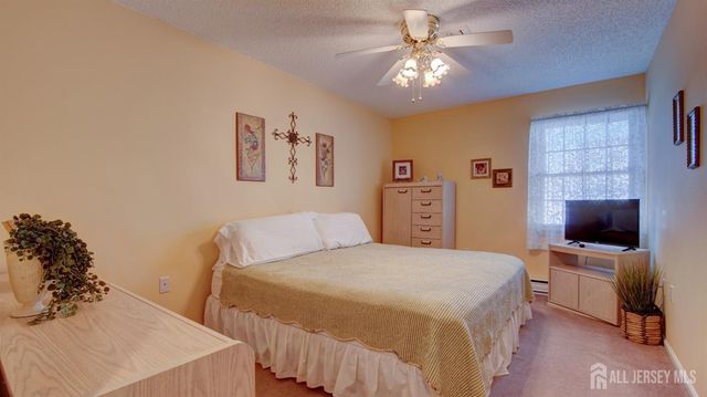 130 Plymouth Lane D, Monroe, NJ 08831