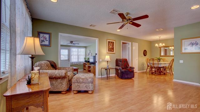 130 Plymouth Lane D, Monroe, NJ 08831