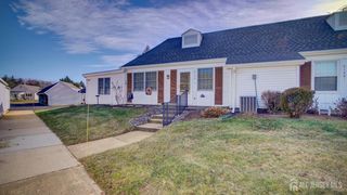 130 Plymouth Lane D, Monroe, NJ 08831