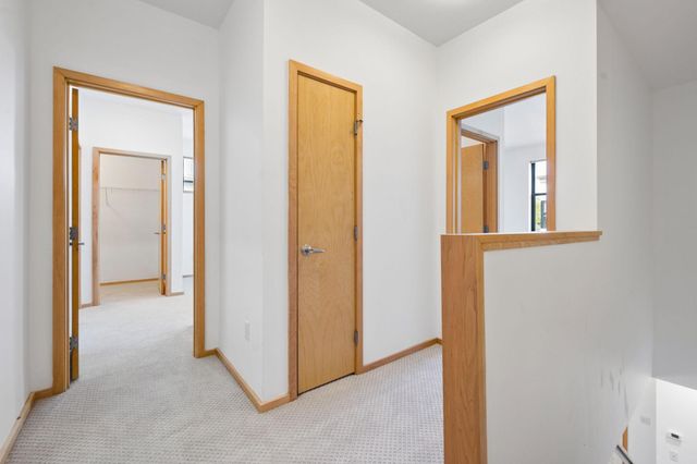 2818 Aldrich Avenue S 105, Minneapolis, MN 55408