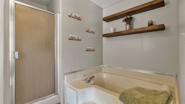 521 OAK RIDGE E, Lakeland, FL 33801