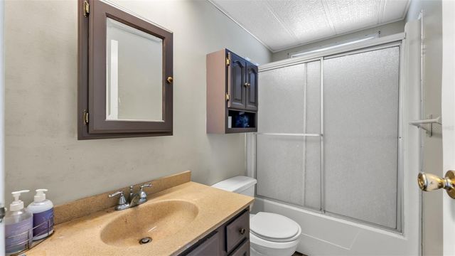 521 OAK RIDGE E, Lakeland, FL 33801