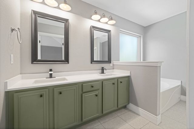 2054 Lake Pointe Drive, Little Elm, TX 75068