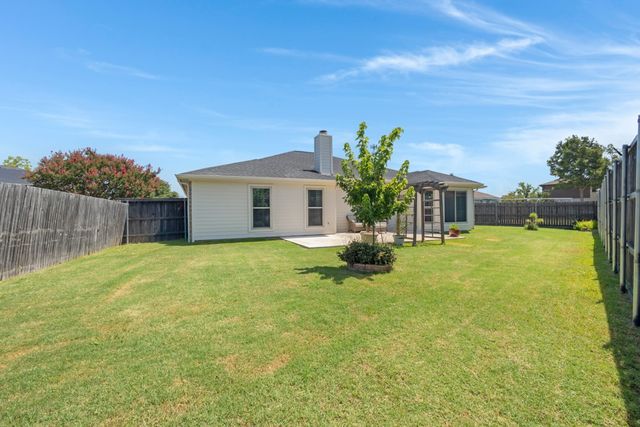 2054 Lake Pointe Drive, Little Elm, TX 75068