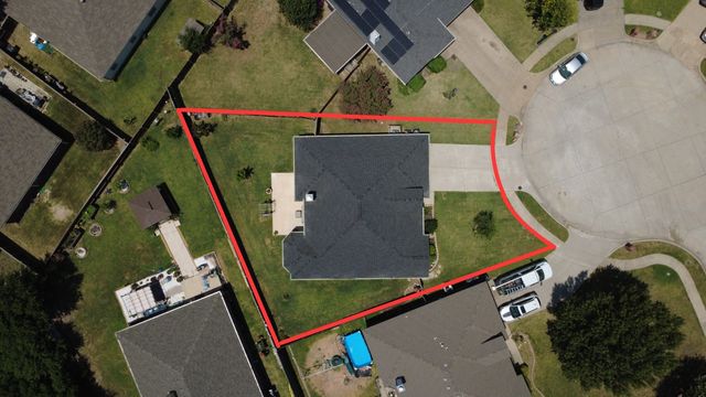 2054 Lake Pointe Drive, Little Elm, TX 75068