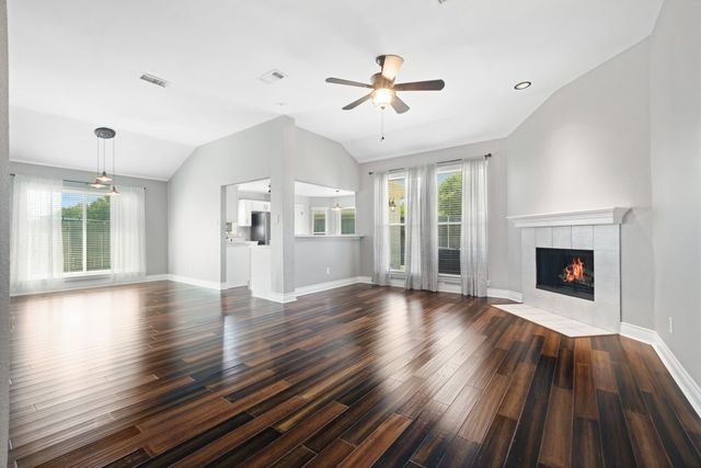 2054 Lake Pointe Drive, Little Elm, TX 75068
