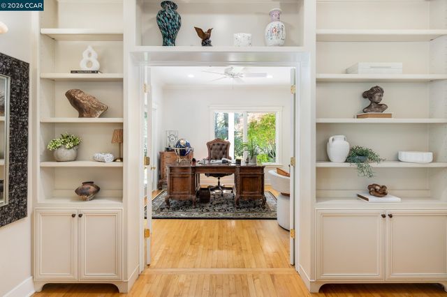 2490 Lunada Ln, Alamo, CA 94507