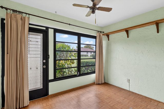 10397 Equestrian Drive B, Boynton Beach, FL 33436