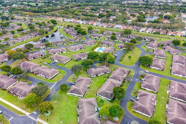 10397 Equestrian Drive B, Boynton Beach, FL 33436