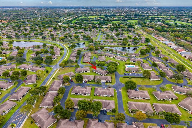 10397 Equestrian Drive B, Boynton Beach, FL 33436