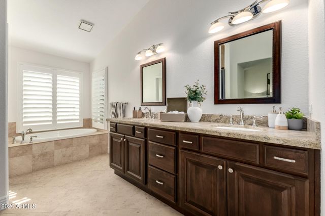 9459 E ROSEMONTE Drive, Scottsdale, AZ 85255