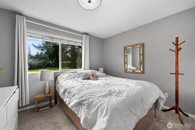 8190 Skagit Way, Blaine, WA 98230