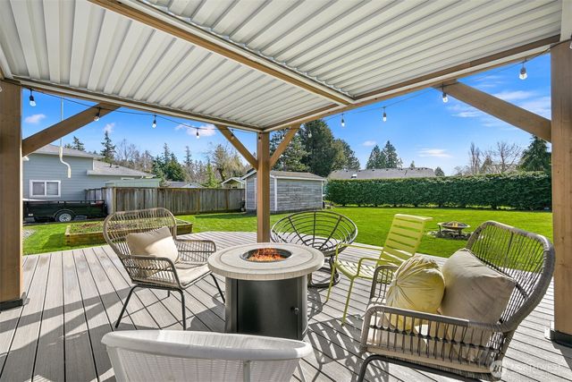 8190 Skagit Way, Blaine, WA 98230