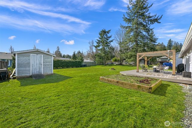 8190 Skagit Way, Blaine, WA 98230