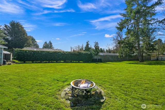 8190 Skagit Way, Blaine, WA 98230