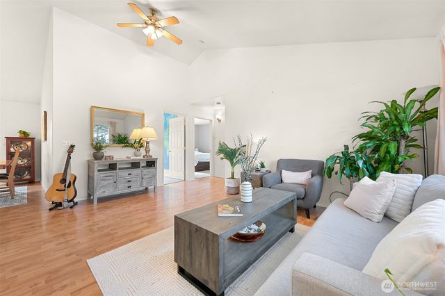 8190 Skagit Way, Blaine, WA 98230