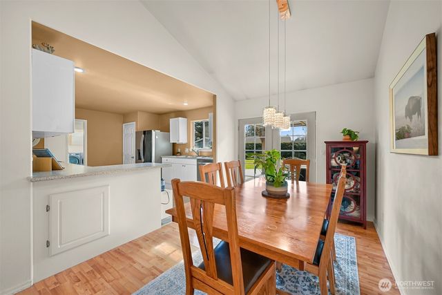 8190 Skagit Way, Blaine, WA 98230