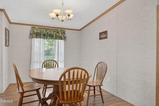 25534 Whitaker Hollow Road, Abingdon, VA 24211
