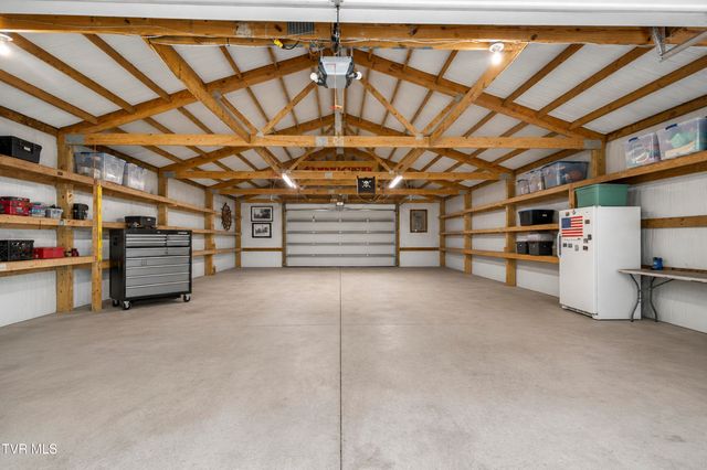 25534 Whitaker Hollow Road, Abingdon, VA 24211